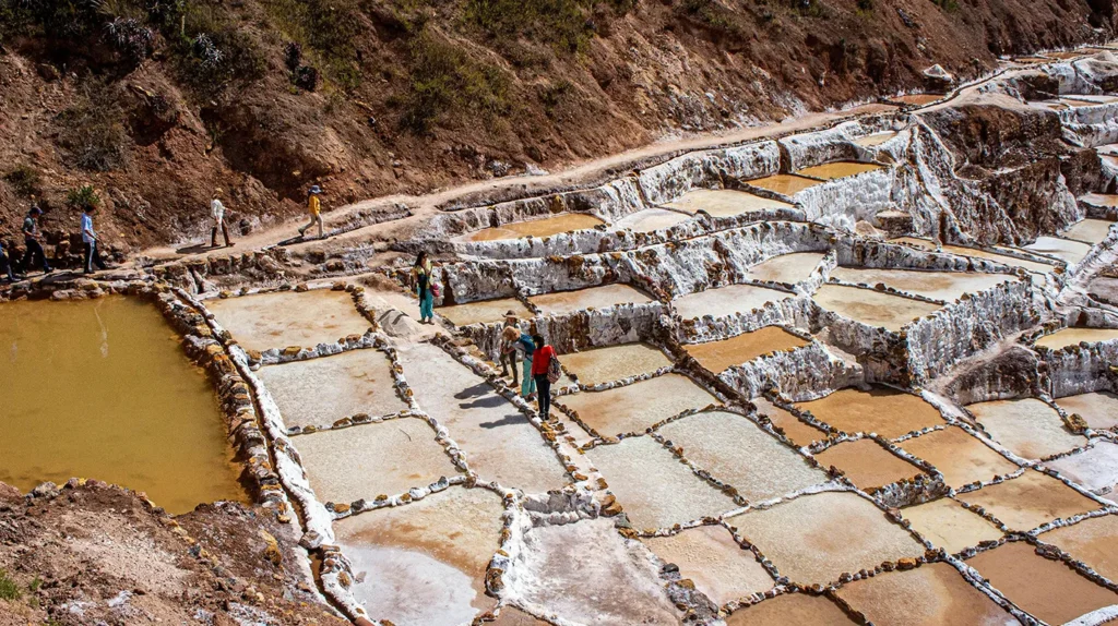 Maras - Pachamama Escapes