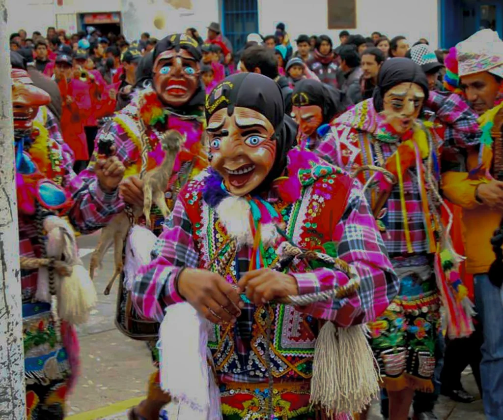 Virgen del Carmen -Pachamama Escape-